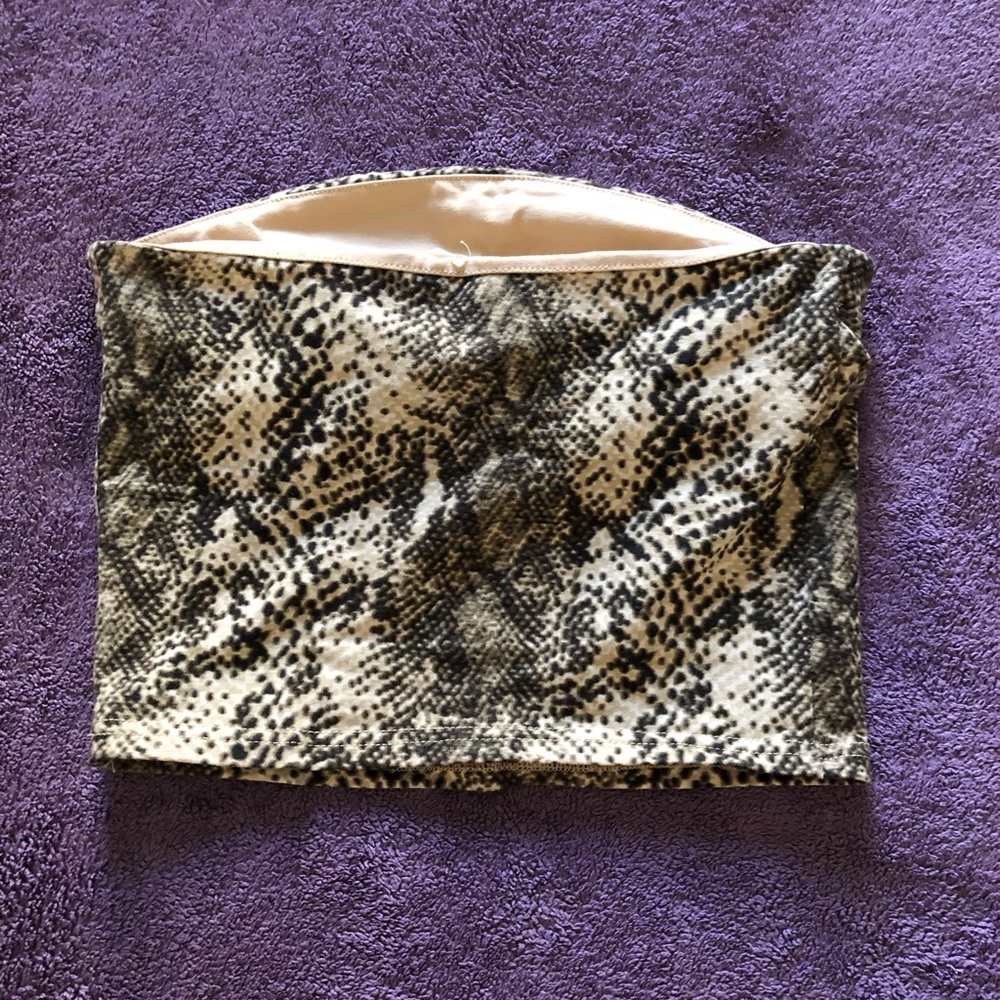 Urban Outfitters Snakeskin Crop Top - Picture 4 of 5
